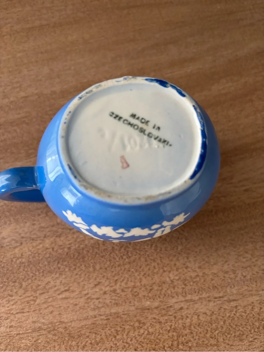 Blue Czechoslovakian Ditmar Urbach Peasant Bavarian Dancer Creamer 1201/c